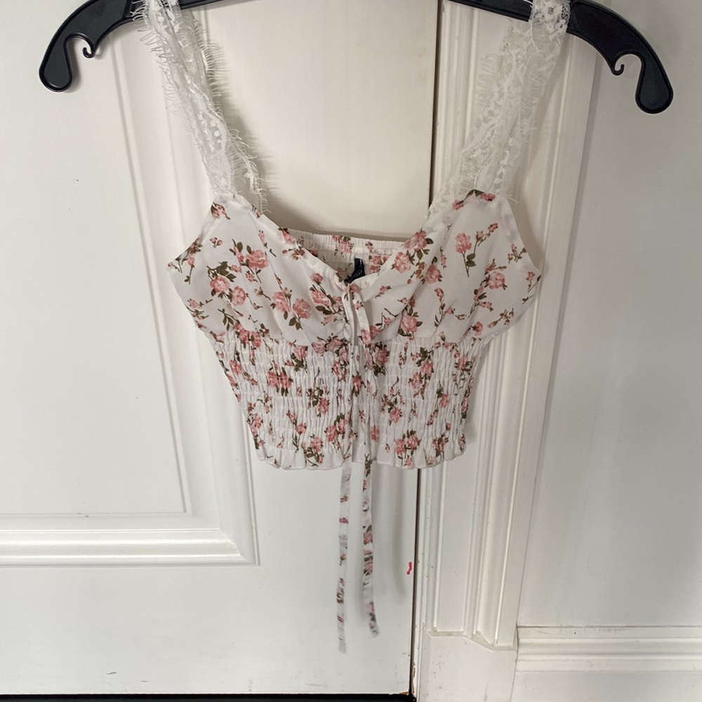 Good quality cute crop top